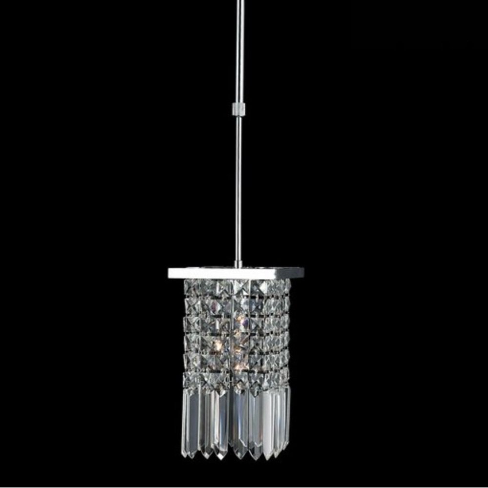 1 LIGHT CHROME FINISH AND CLEAR
CRYSTAL SQUARE MINI
PENDANT LIGHT